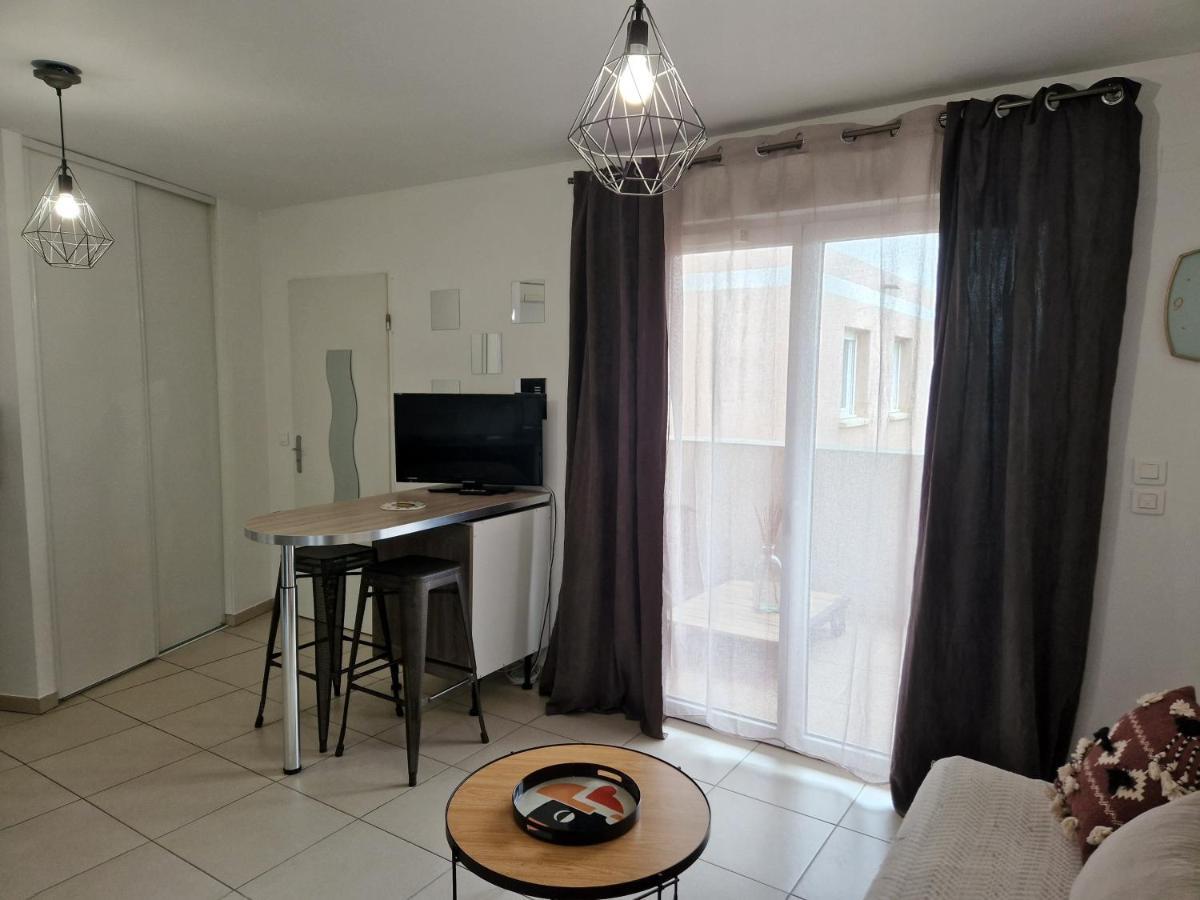 Appartement T1 Cosy Proche Toutes Commodités *